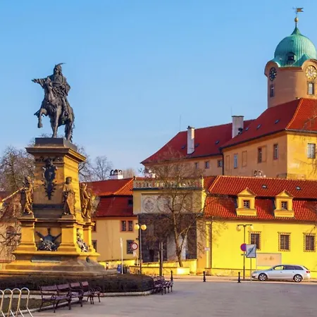 Apartament And Fontain *